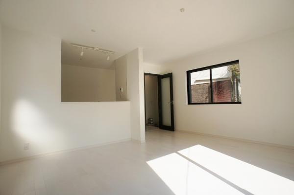 Living. 16.6 Pledge of likely increase the time of family reunion in the LDK! 