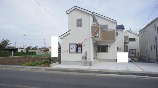 Local appearance photo. Building appearance