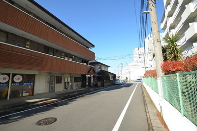 Other. (Other) to 1m