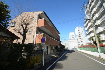 Other. (Other) to 1m