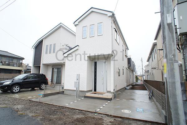 Local photos, including front road