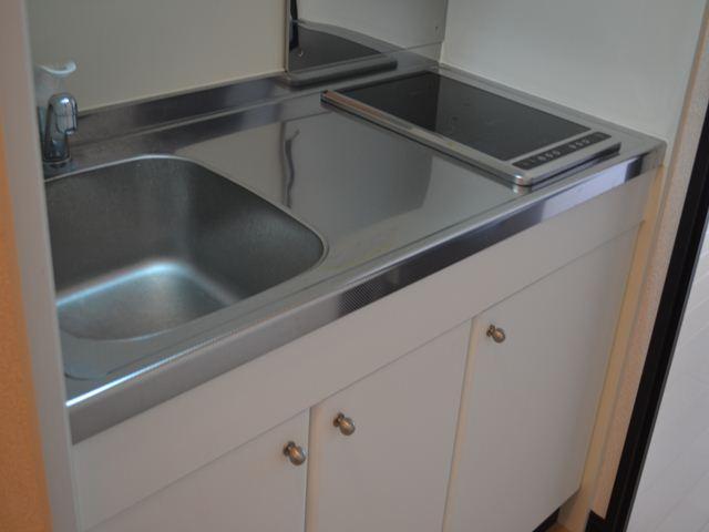 Kitchen. Since the 2-neck is the cooking is easy