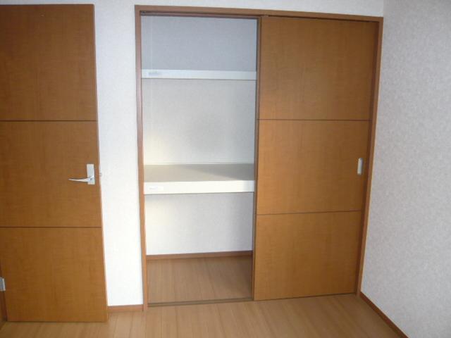 Other introspection.  □  ■ It is housed in the sliding door ~ ! 