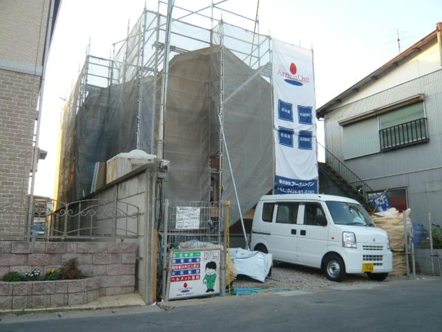 Local appearance photo. Local (12 May 2013) Shooting