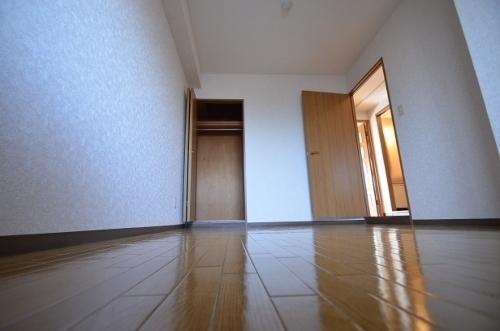 Other room space. 5.3 Pledge of Western-style