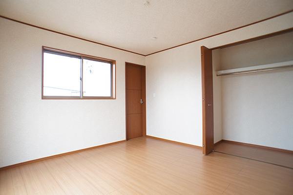 Non-living room. Building 3