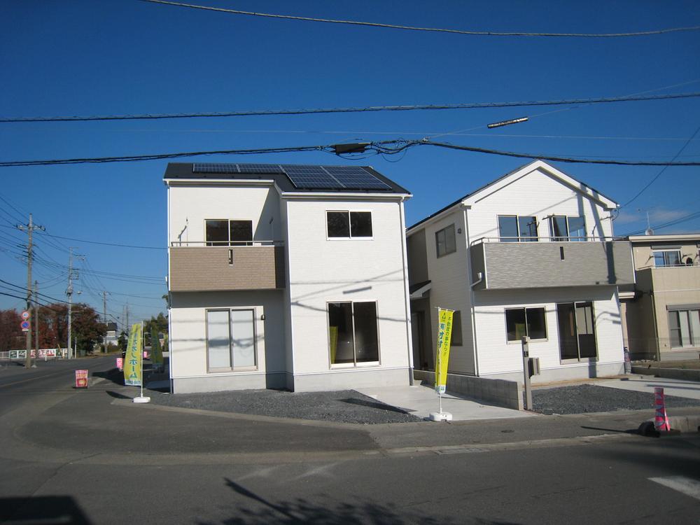 Local photos, including front road