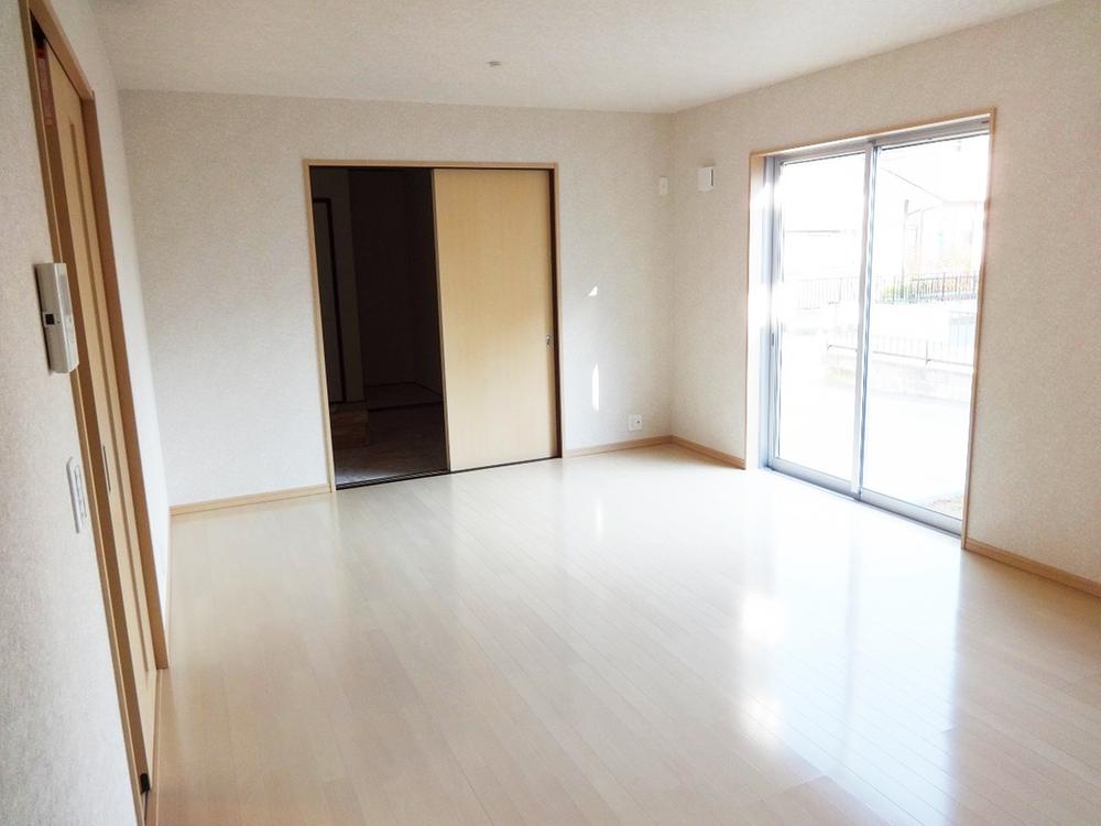 Living. Indoor (12 May 2013) Shooting