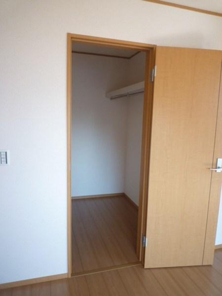 Receipt. Indoor (11 May 2013) Shooting