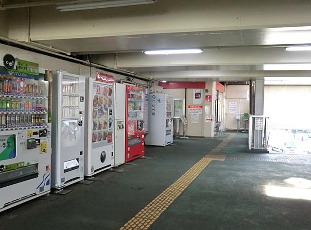 station. Saitama new urban transportation Inasen 400m until Yoshinoharu Station