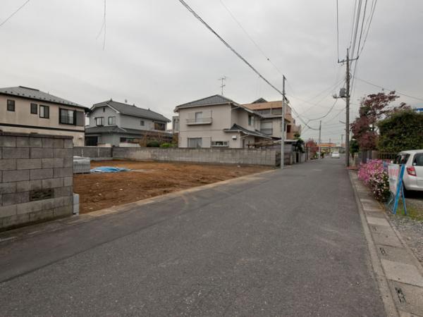 Local photos, including front road