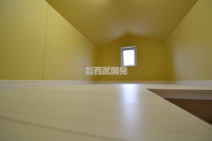 Receipt. 5 Building Grenier (November 2013) Shooting