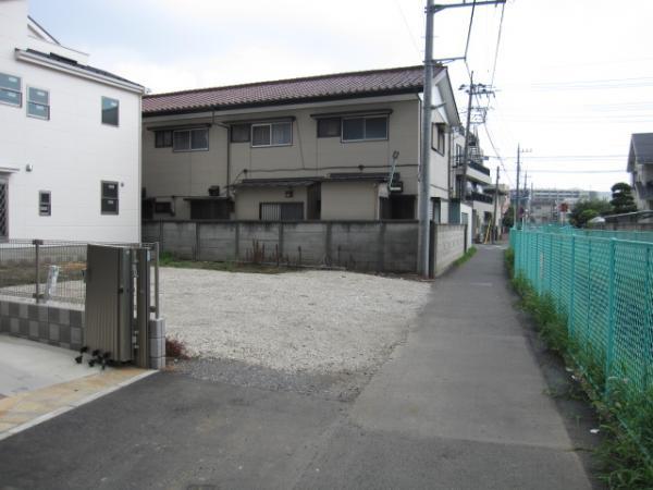 Local photos, including front road