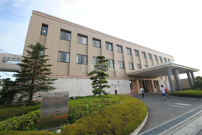 Hospital. 1500m to the west Omiya hospital