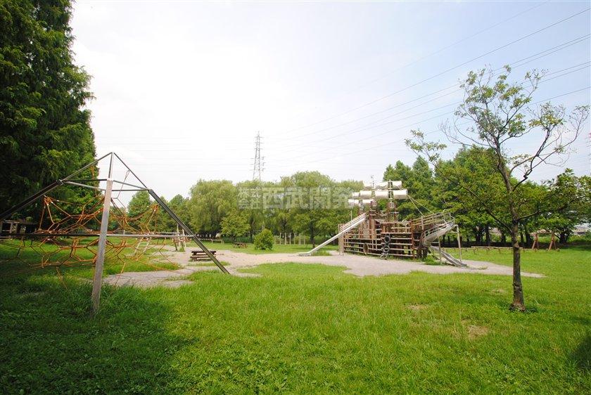 park. Mitsuhashi 580m until the comprehensive park