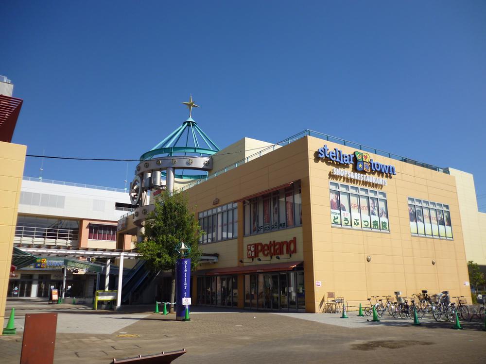 Shopping centre. Until Stella Town 1600m Ito-Yokado Omiya Miyahara shop, The ・ Daiso, Max Yellow Hat, BOOK ・ OFF SUPER BAZAAR (book off super bazaar), It consists of Stella mall specialty store area of ​​the beginning 110. 