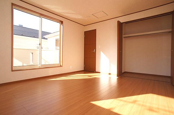 Non-living room. Indoor (12 May 2013) Shooting Building 2