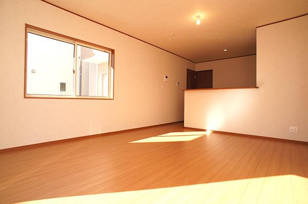 Living. Indoor (12 May 2013) Shooting Building 2