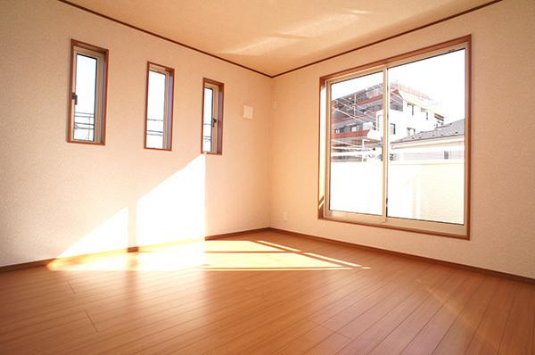 Non-living room. Indoor (12 May 2013) Shooting Building 3