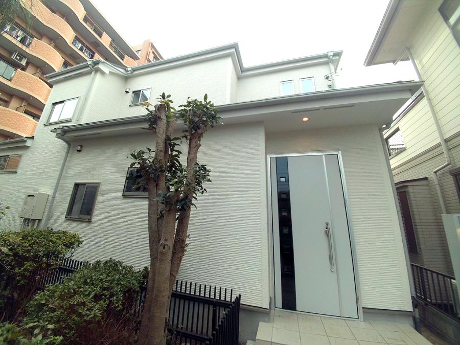 Local photos, including front road. Was building completed. Such as the actual image from per yang, We have to wait all the time so you can see directly.