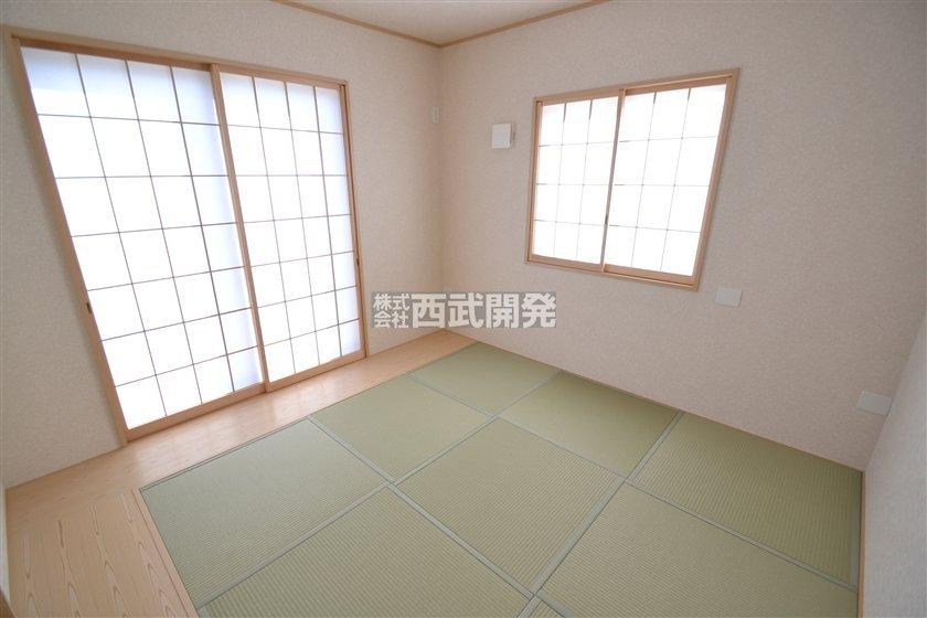 Non-living room. 7 Building Japanese-style (September 2013) Shooting