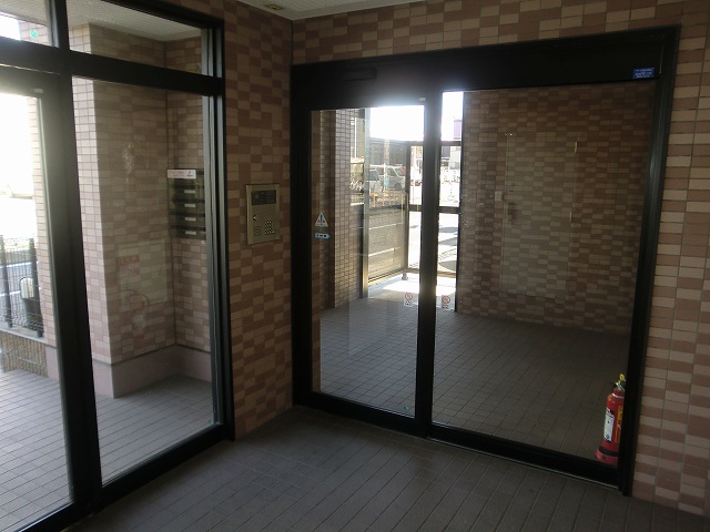 Other. 0m to Entrance (Other)