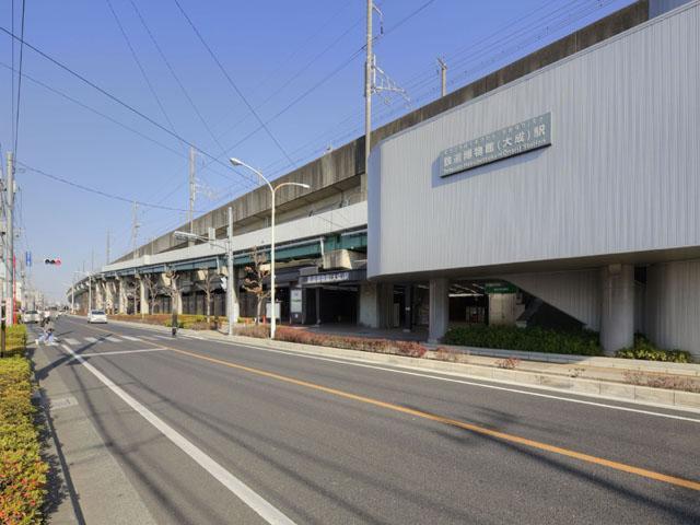 station. 720m to the Train Museum Station