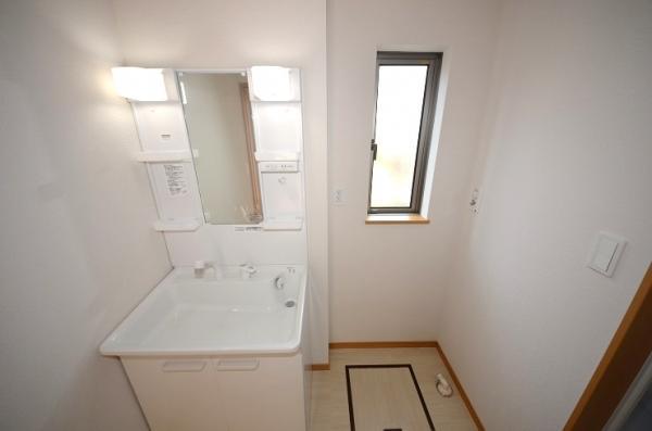 Same specifications photos (Other introspection)