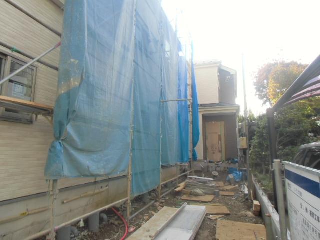 Local appearance photo. 1 Building