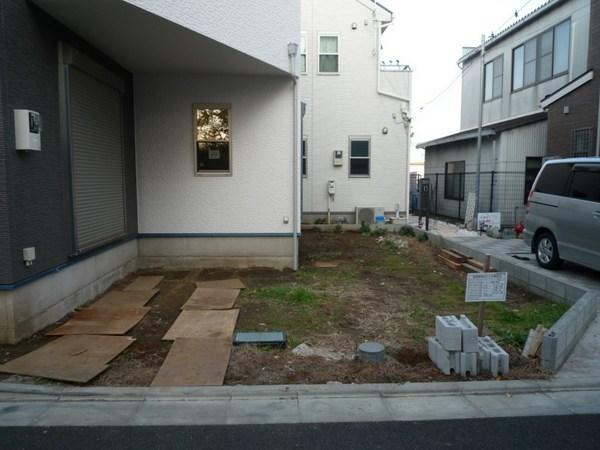 Parking lot. Shooting date 2013.12.02