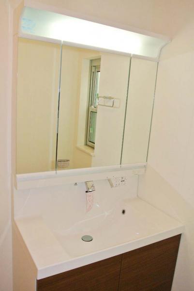 Same specifications photos (Other introspection)