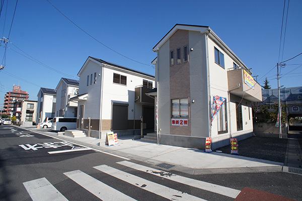 Local photos, including front road