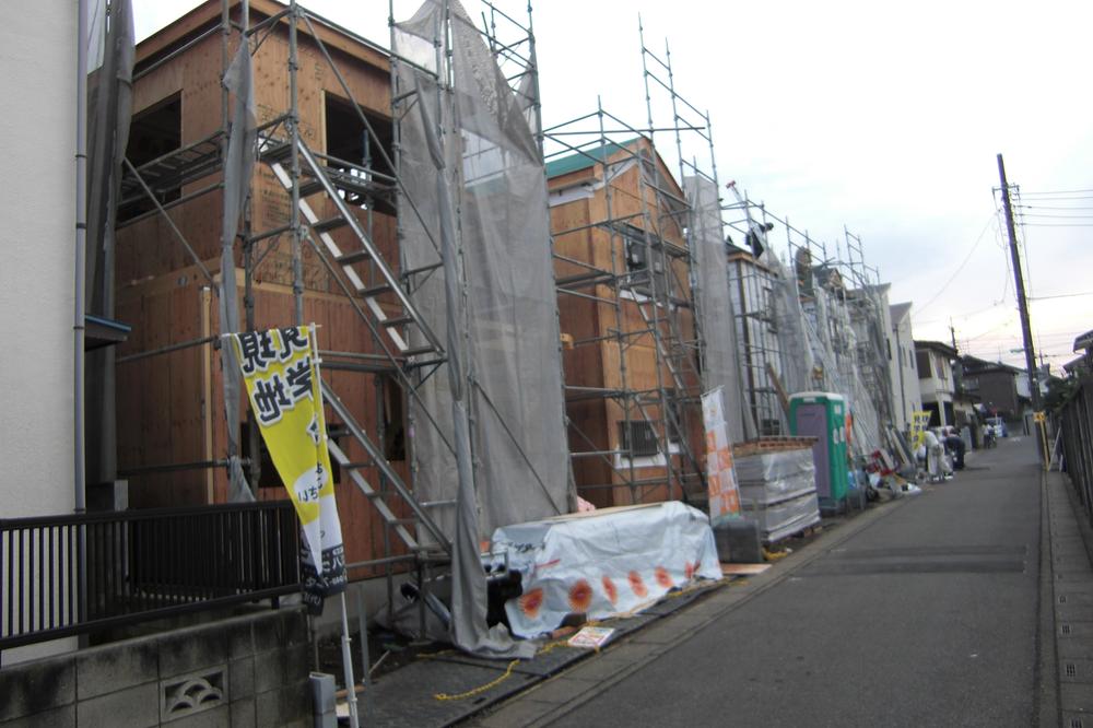 Local appearance photo. Local (10 May 2013) Shooting