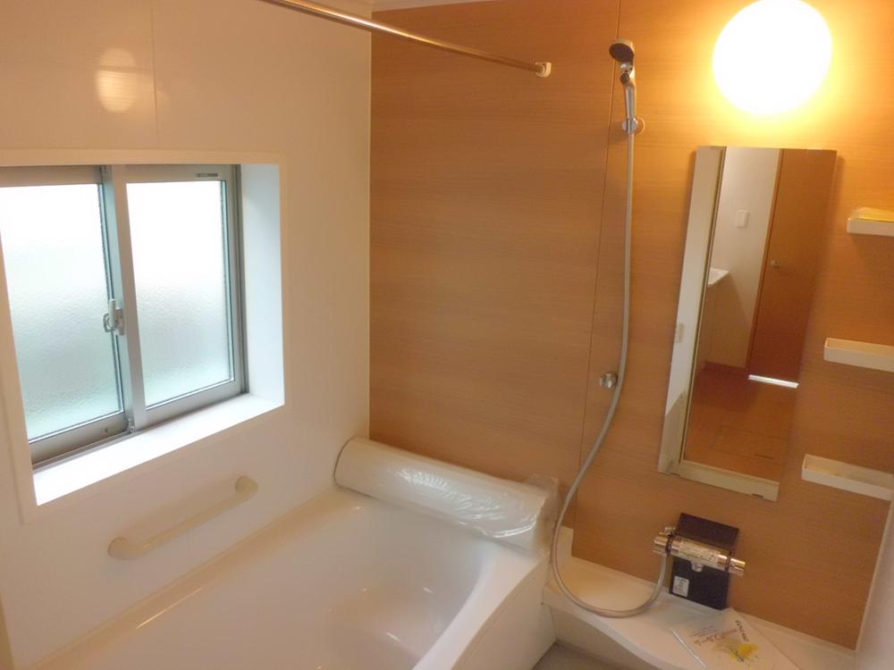 Same specifications photo (bathroom). Same specifications