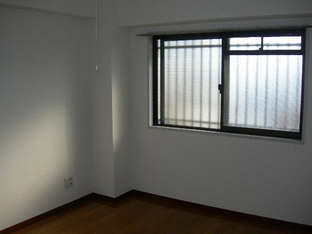 Other room space. It will be inverted type. 