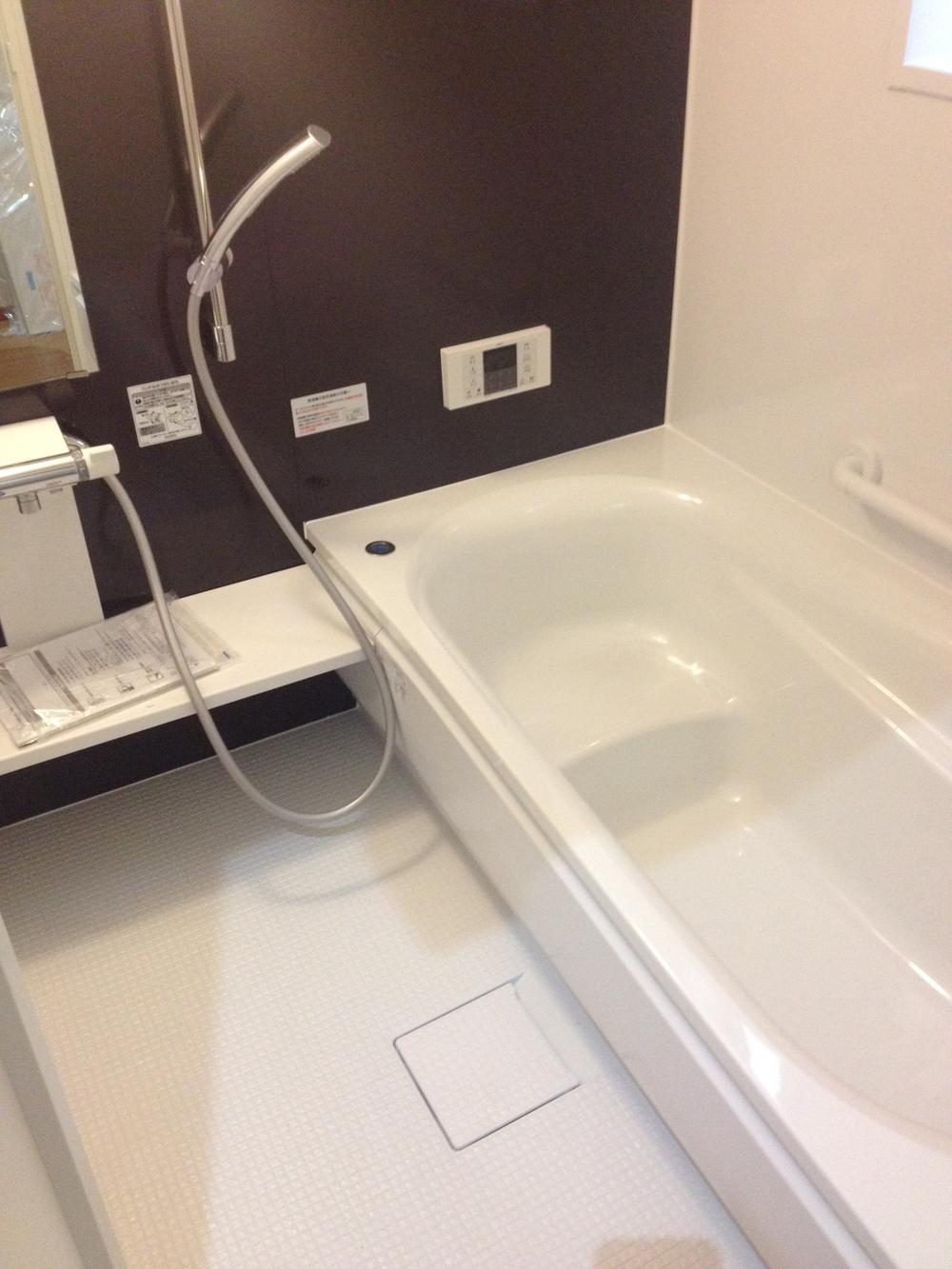 Bathroom. Local (11 May 2013) Shooting Is a highly asset value southeast corner lot! 