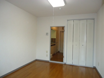 Living and room. Other Room No. reference