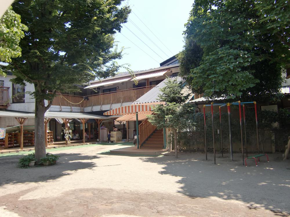 kindergarten ・ Nursery. 770m Age until Uetake kindergarten: 3 years old ~ Until the primary school enrollment. Capacity: 350 people