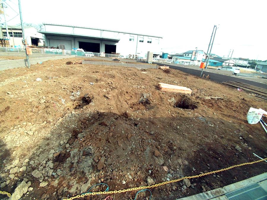 Local photos, including front road. 5 Building We offer the same use the finished model house of this property. Please feel free to contact us. 