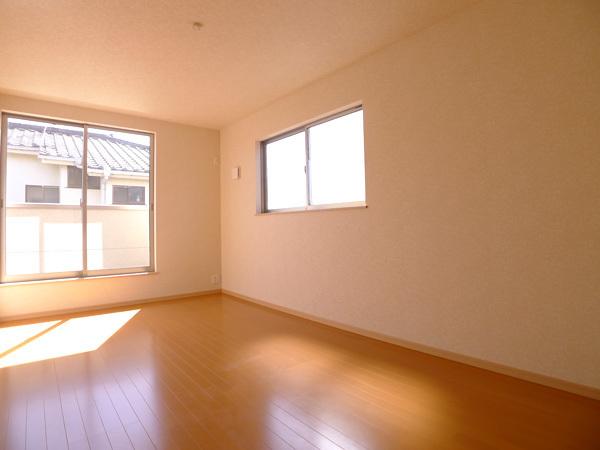 Non-living room. Building 2