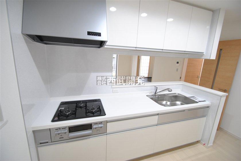 Kitchen. Building 2 Kitchen