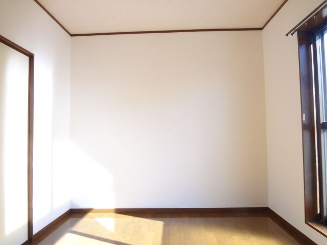 Living and room. Sunny Western-style ☆