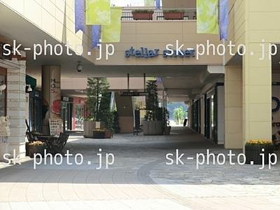 Shopping centre. 700m to Stella Town