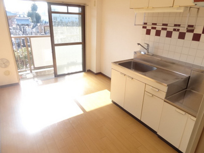 Living and room. dining kitchen