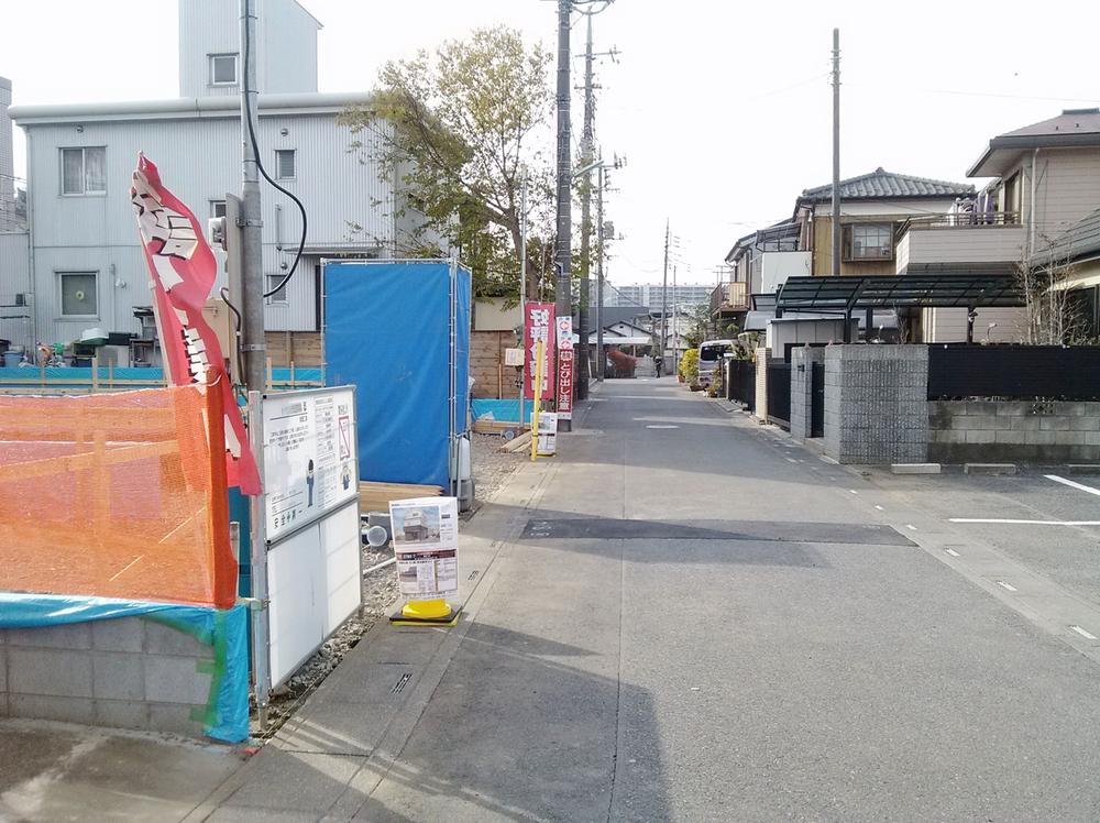 Local photos, including front road. Local (12 May 2013) Shooting