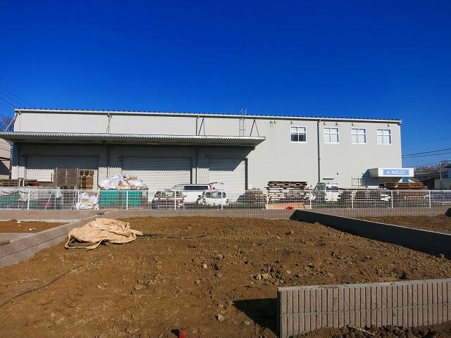 Local appearance photo. Local (12 May 2013) Shooting