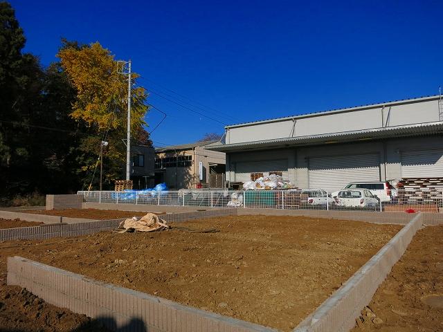 Local appearance photo. Local (12 May 2013) Shooting