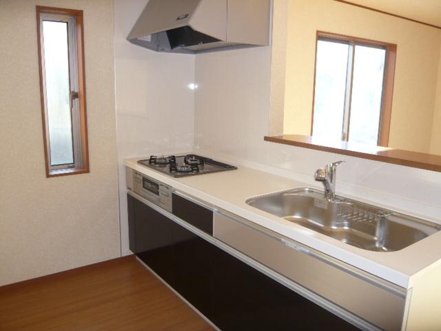 Kitchen. ◇ bright system Kitchen!