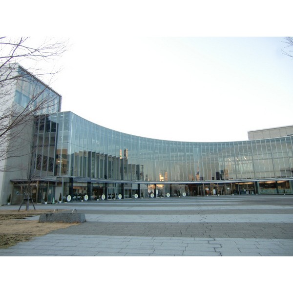 library. Saitama Tatsukita 1045m to the library (library)