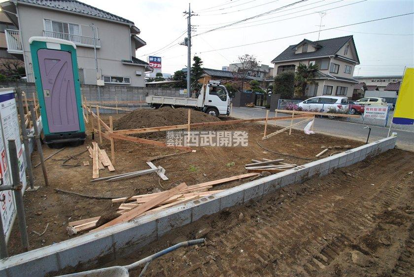 Local appearance photo. Local (12 May 2013) Shooting